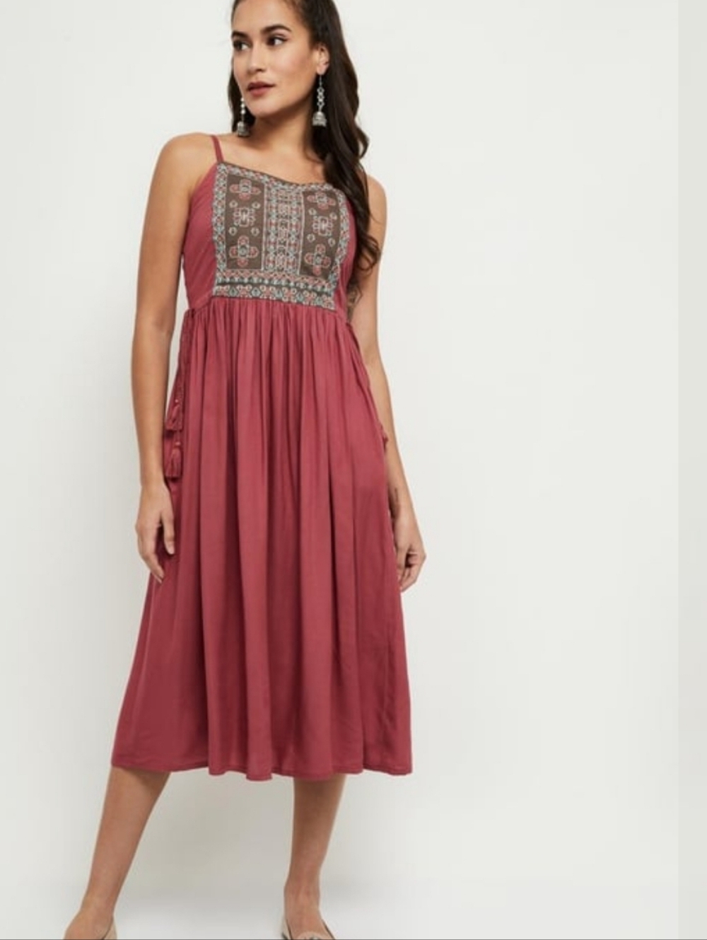 Embroidered Mauve Midi Dress with Spaghetti Straps